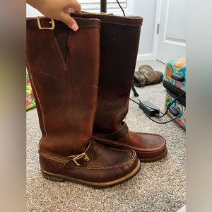 RUSSELL MOCCASIN CO BOOTS MEN SIZE 9